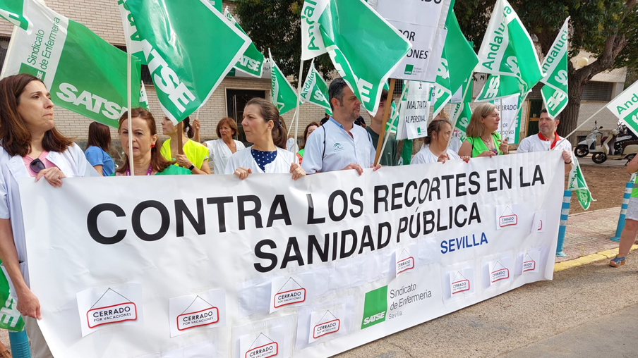 Contra los recortes en la sanidad pública en Distrito Sevilla